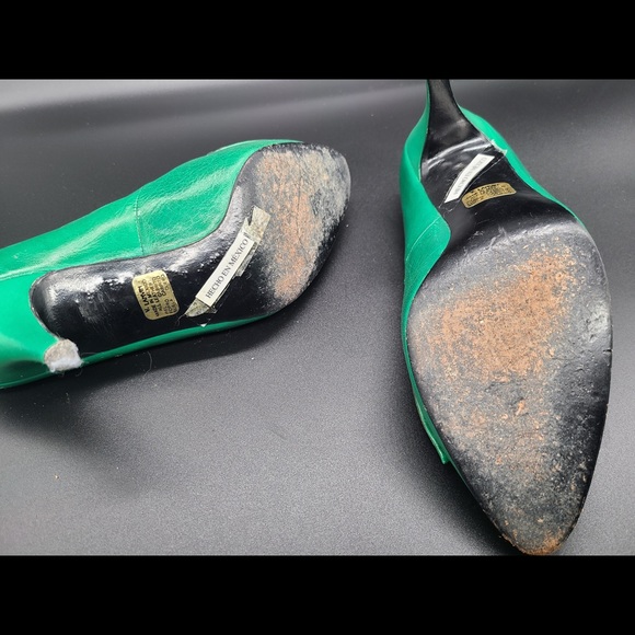 Vintage Lanvin Green Heels with Bow - Picture 4 of 6